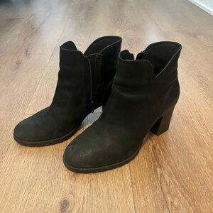 Clark’s Black Ankle Boots